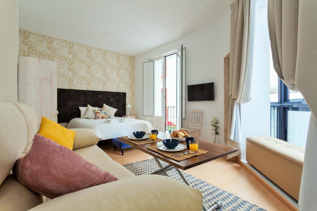 Hostly Acetres 1A Loft In City Center, Comunal Terrace, Fibre,Parking Optional Seville Exterior photo